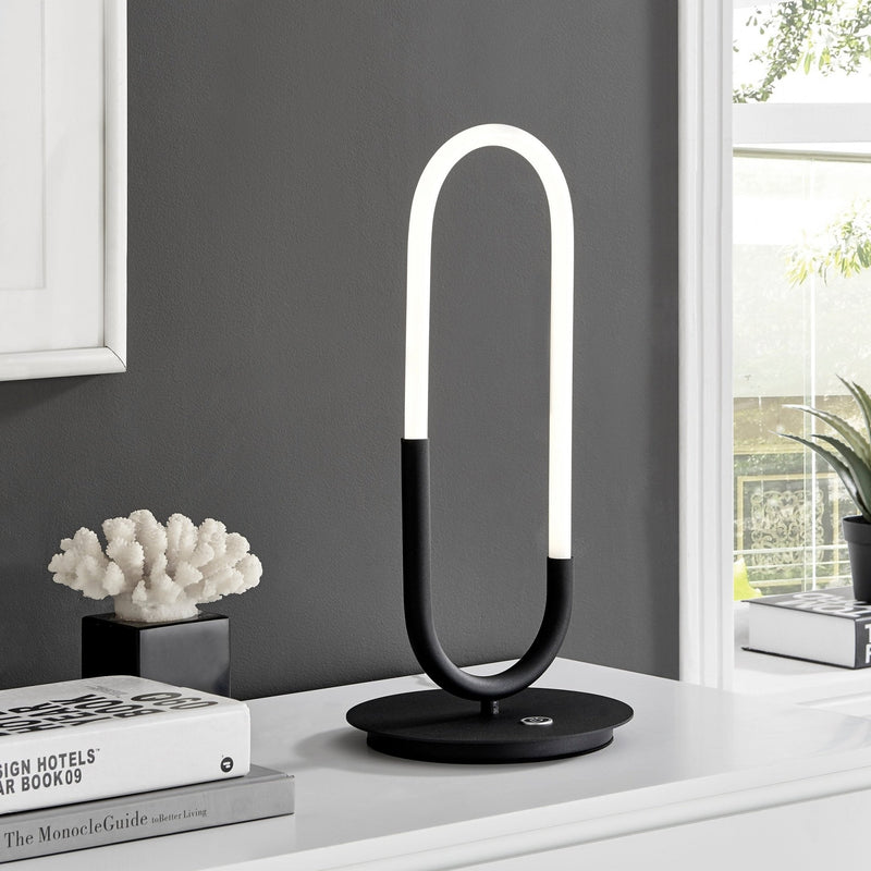 Finesse Decor LED Single Clip Table Lamp / Matte Black